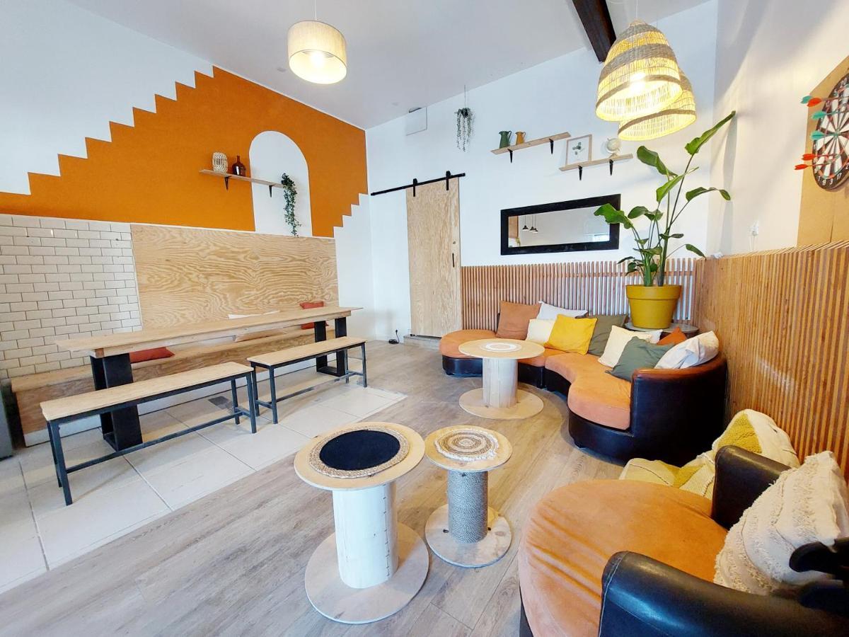 Coast - Utopy Hostel Биариц Екстериор снимка