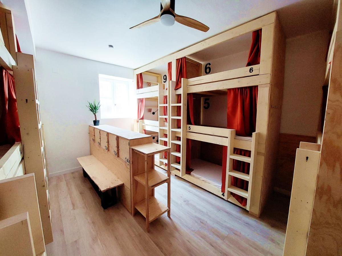 Coast - Utopy Hostel Биариц Екстериор снимка