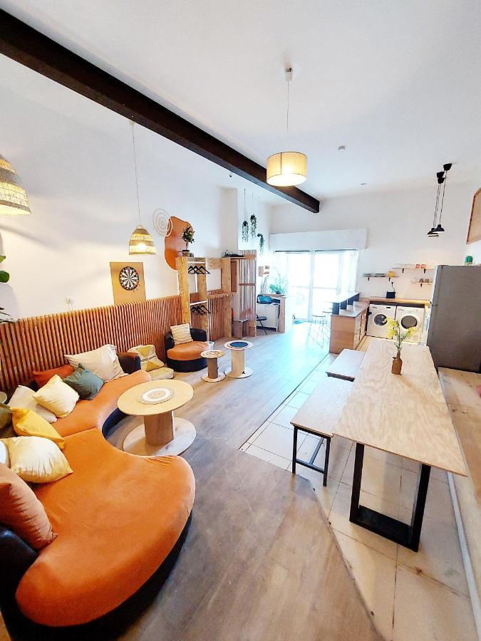 Coast - Utopy Hostel Биариц Екстериор снимка